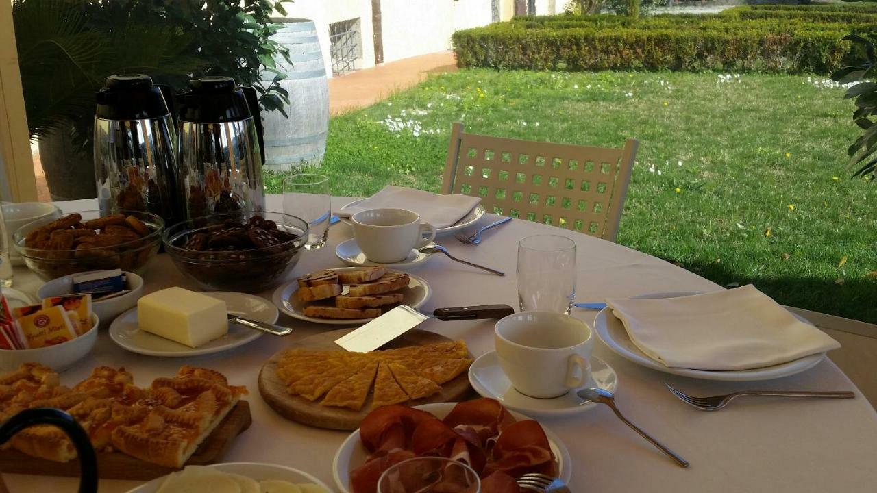 Casale Di Valle Villa Винчи Екстериор снимка